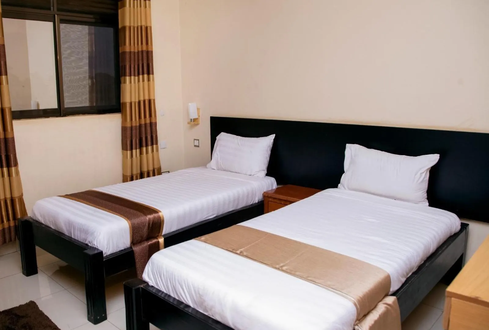 Ubuntu Palace Hotel Kampala