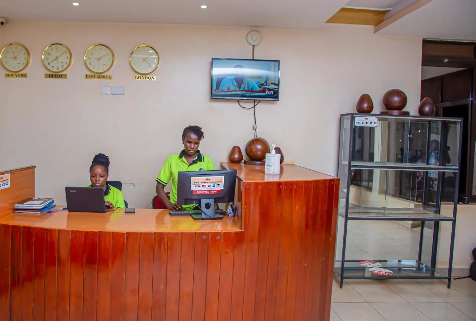**  Ubuntu Palace Hotel Kampala Uganda